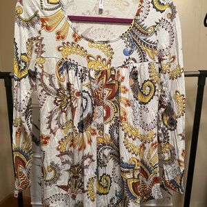 Cream Pleated Long Sleeve Blouse
